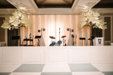 Hampton Stage Facade at Hotel Crescent Court | Weddings a la Carte | Garden Gate Floral