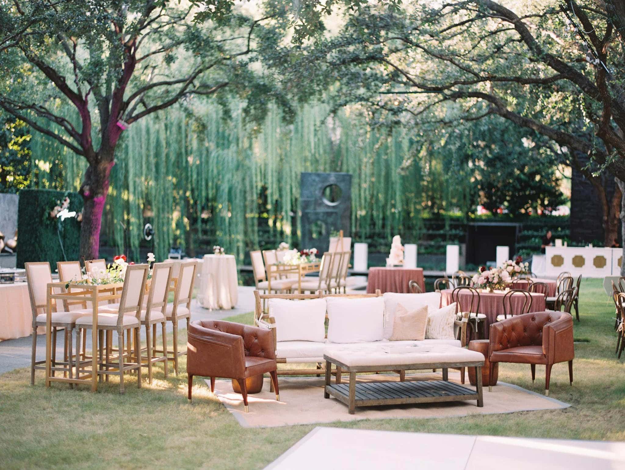 Spotlight on Seating: How to Create a Cohesive Lounge Area at Your Wedding or Event