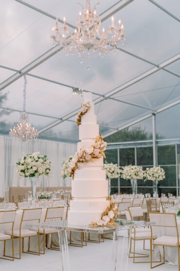 Acrylic Display Table | Engaged Events | Madi Prewett | Prewett-Troutt Wedding | Something Pretty Floral | Jordan Kahn Music Orchestra