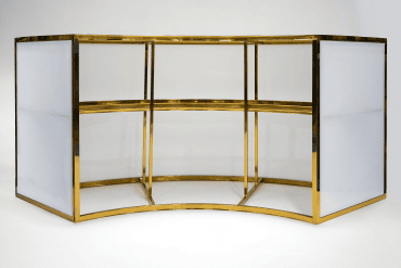 back-of-bradley-bar-curved